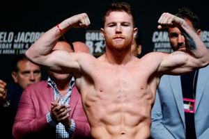 Tyson Fury: 'Billy Joe le dará una lección de boxeo al Canelo Álvarez'