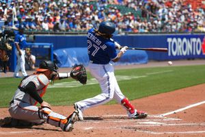 Ramón Urías: Conectó doblete productor, pero Baltimore cayó ante Toronto