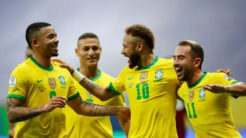 Copa América: Neymar, a 10 goles de Pelé como máximo goleador de Brasil