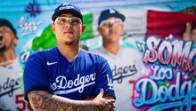 Julio Urías: Los Angeles Dodgers presentaron su uniforme City Connect