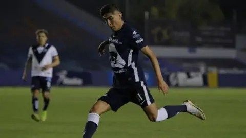 Jonathan Suárez: Fiscal absolvió al futbolista luego de ser acusado por agresión sexual