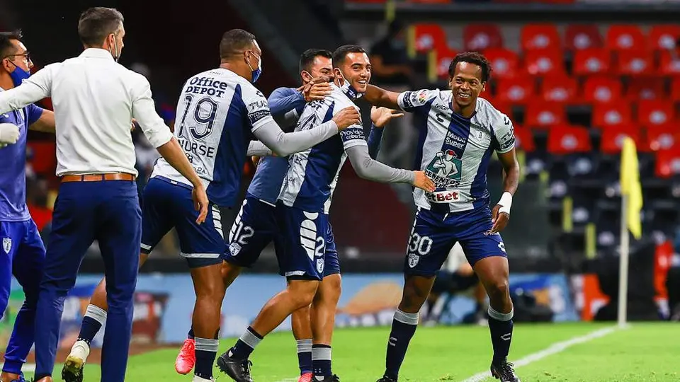 Pachuca trolleó a Cruz Azul previo a Semifinal del Guardianes 2021