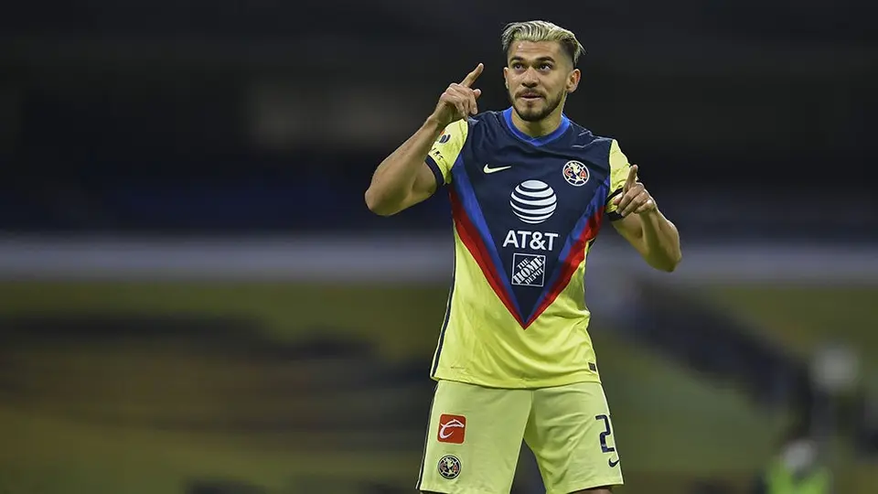 América: Henry Martín renovará por dos años más y con posibilidad de un tercero