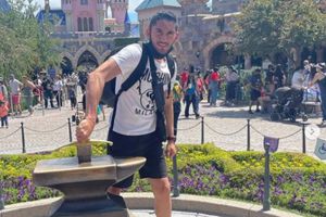 Jesús Corona: Disfruta divertidas vacaciones en familia en Disneyland