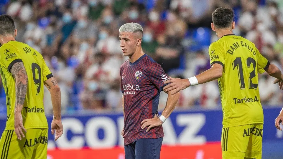 Nacho Ambriz: Huesca cayó ante el Real Oviedo y sumó su segunda derrota al hilo