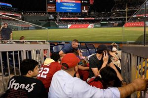 MLB: Juego entre Nacionales y Padres fue suspendido por tiroteo fuera del estadio