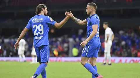 Cruz Azul:  Chaquito y Cabecita Rodríguez podrían arrancar ante Xolos