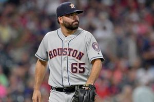 José Urquidy: Juego 4 de Serie Divisional entre Astros y White Sox, suspendido por lluvia