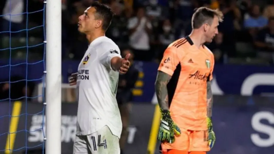 Chicharito Hernández: Doblete ante Minnesota no bastó para que LA Galaxy avanzara a Playoffs