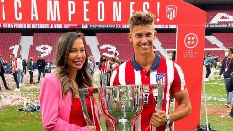 Marcos Llorente se comprometió en el Wanda Metropolitano con la influencer 'Paddy'