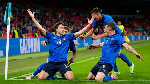 Eurocopa: Italia derrotó a España en penaltis y clasificó a la Final del torneo