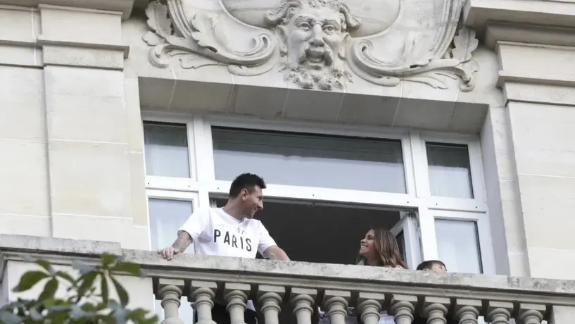 Messi: Robaron hotel donde se hospeda el jugador junto con su familia en París