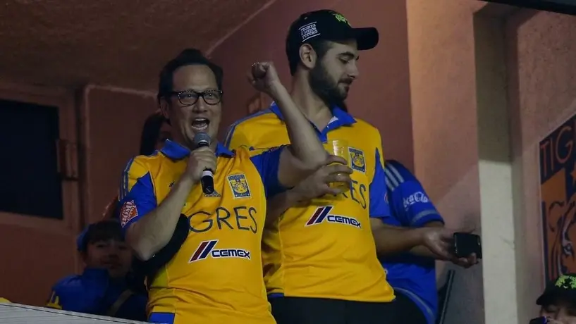 Rob Schneider a Ricardo Ferretti: 'Gracias Tuca, compartiremos una botella de tequila pronto'
