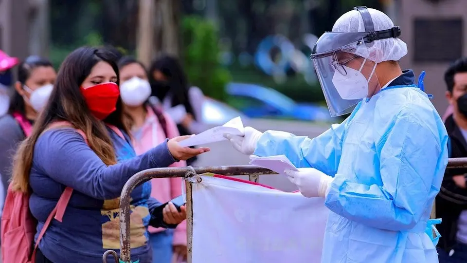 México registró 17 mil 337 nuevos casos de Covid-19; muertes sumaron mil 177