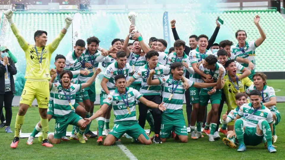 Sub 20: Santos vino de atrás en el global ante Cruz Azul y se proclamó campeón