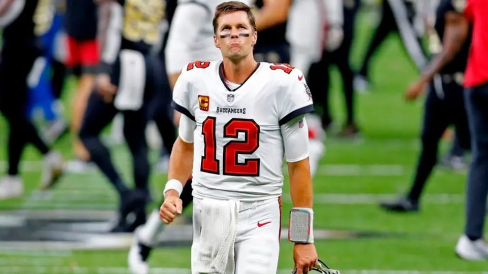 Tom Brady: Jugó la temporada pasada con una lesión en la rodilla