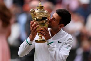 Padre de Novak Djokovic reclamó a Wimbledon no poder ver a su hijo durante el torneo