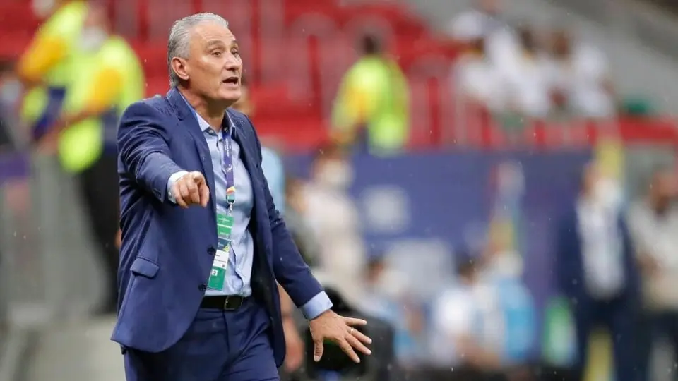 Copa América: DT de Brasil molesto con la multa de Conmebol por criticar el certamen