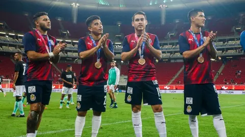Chivas: Medallistas olímpicos fueron homenajeados previo a enfrentar a León