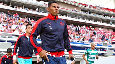 Carlos Salcido: 'Me hubiera gustado tener un proceso formativo en Chivas como el de mi hijo'