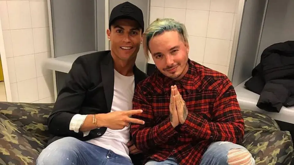 J Balvin y Cristiano Ronaldo presumieron videollamada preparando una posible colaboración