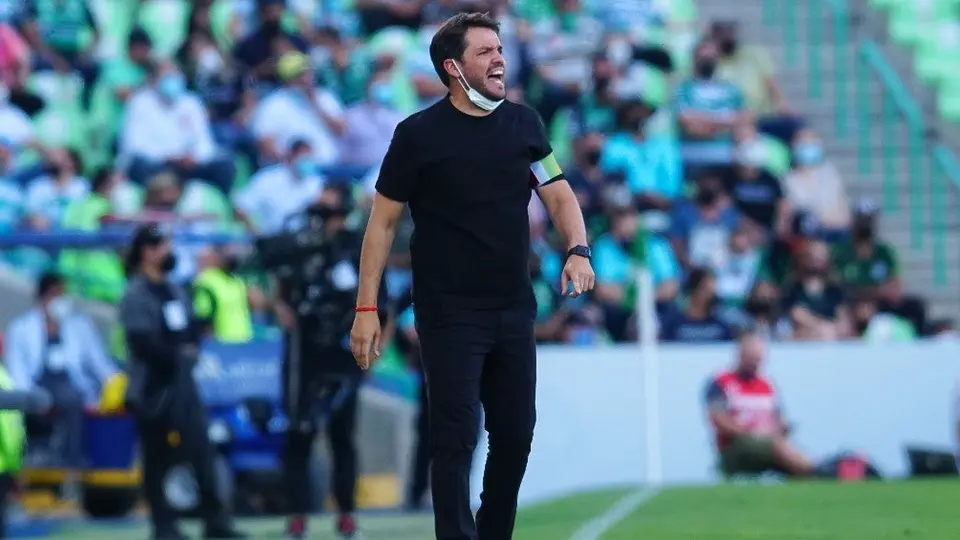 Nicolás Larcamón: 'Teníamos que redoblar esfuerzos para terminar entre los primeros cuatro'
