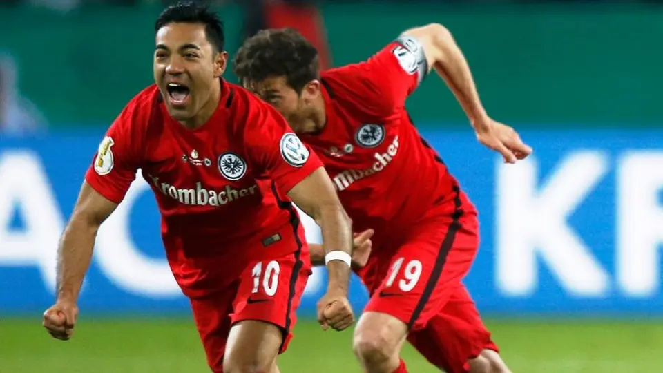 Eintracht: Recordó primer gol de Marco Fabián con el Frankfurt ante el Bayer de Chicharito
