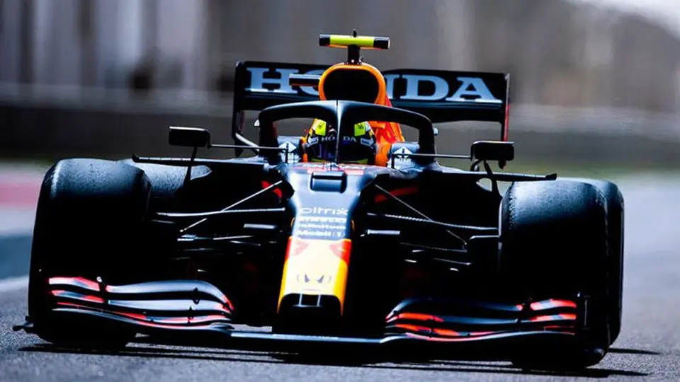 Checo Pérez: 'Sabemos de qué es capaz el coche, debemos maximizarlo'