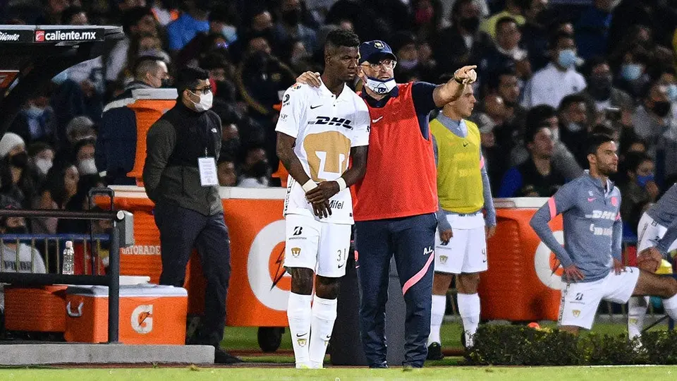 Sergio Egea: ‘Pumas es  muy exigente, Lillini y su cuerpo técnico están respondiendo’