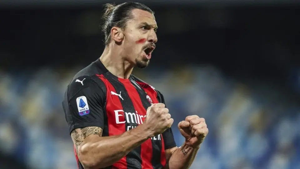 Milan: Zlatan Ibrahimovic se sometió a operación de rodilla izquierda