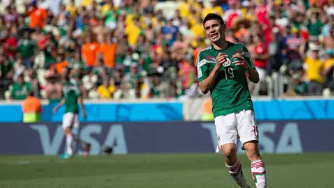 Oribe Peralta: 'En el Mundial de Brasil hicimos que el camión se parara por hamburguesas'