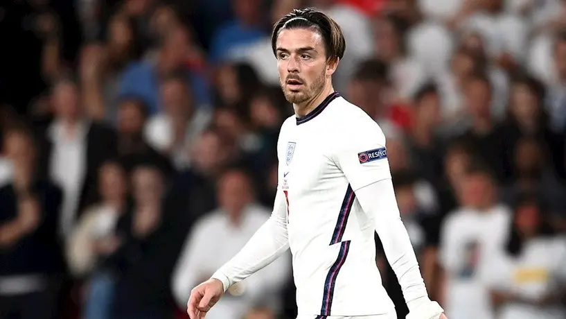 Video: Jack Grealish le obsequió sus botines a un niño tras perder la Final de la Euro
