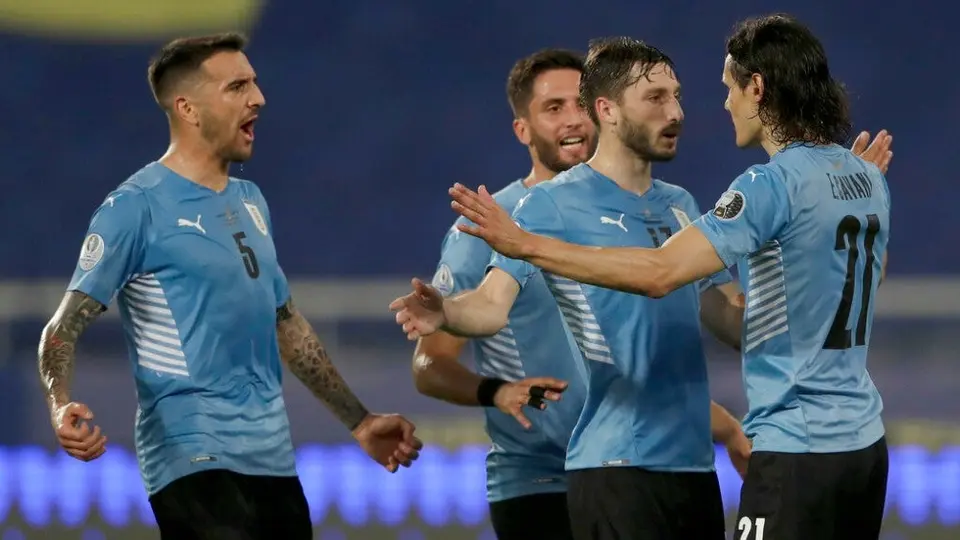 Copa América: Uruguay venció a Paraguay y terminó segundo en el Grupo A