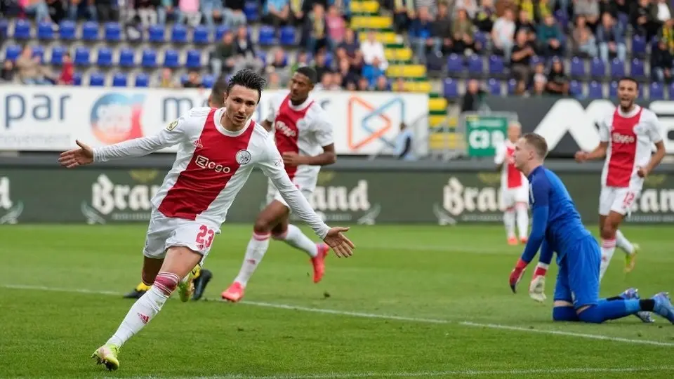 Edson Álvarez: Ajax continúa imparable y goleó al Fortuna Sittard en la Eredivisie