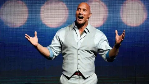 The Rock regalará un millón de dólares en guacamole por el cinco de mayo