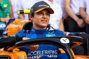 Lando Norris celebró sus vacaciones con fiesta mexicana