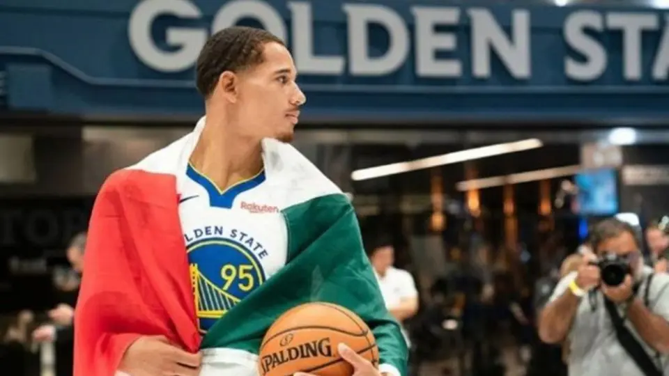 Eduardo Nájera: 'Nuevo contrato de Toscano con Warriors, recompensa de un excelente año'
