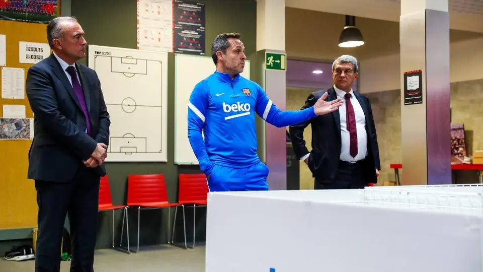 Sergi Barjuan, entrenador interino del Barcelona: "Quiero que la plantilla recupere la alegría"