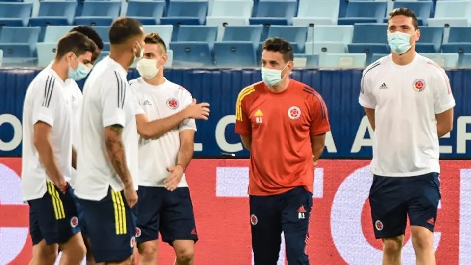Colombia: Asistente y fisioterapeuta dieron positivo por Covid-19 previo a Copa América