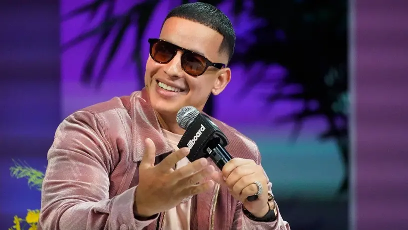 Daddy Yankee, copropietario de equipo de beisbol de Cangrejeros de Puerto Rico