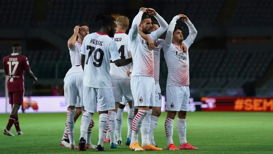 Milan: Propinó escandalosa goleada al Torino y se aferra a zona de Champions League