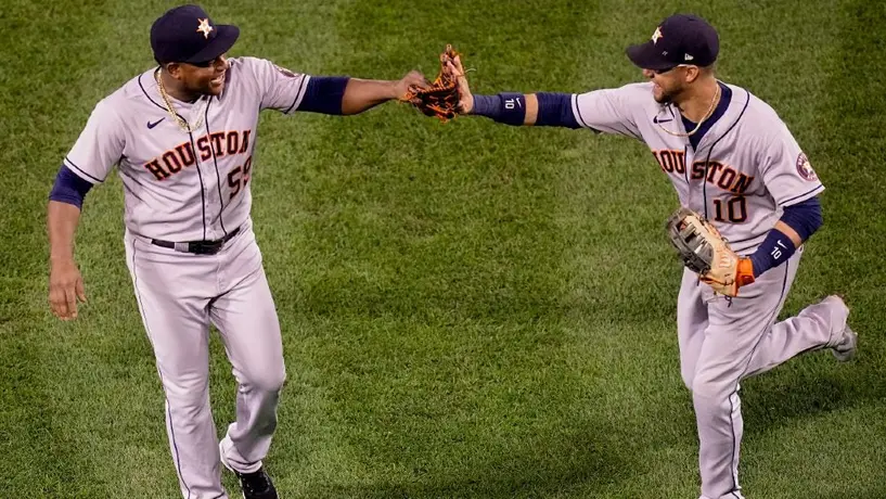 MLB Playoffs: Astros repite dosis en Boston y está a un triunfo de la Serie Mundial