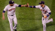 MLB Playoffs: Astros repite dosis en Boston y está a un triunfo de la Serie Mundial
