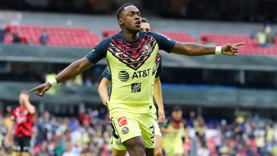 América: Solari solicitó a Renato Ibarra para el juego de Vuelta ante Pumas