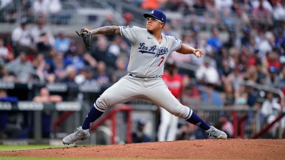 Julio Urías: Encaminado a conseguir las 20 victorias en la Grandes Ligas