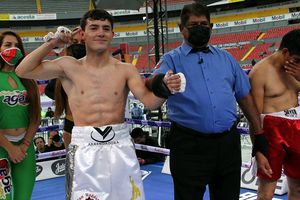 Canelo Álvarez: Sobrino del boxeador tapatío debutó con nocaut