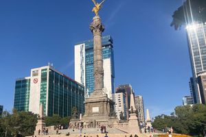 Checo Pérez: Afición mexicana celebró podio del mexicano en el Ángel de la Independencia