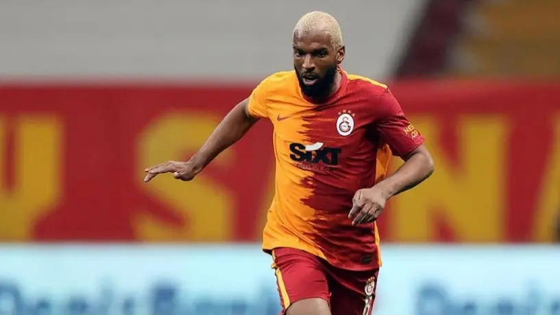 Ryan Babel: Publicó su autobiografía en forma de álbum de hip hop