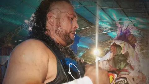 Verano de Escándalo: Rey Escopión venció y humilló a Psycho Clown