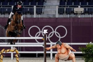Tokio 2020: Jinetes señalaron que estatua de sumo asustó a sus caballos